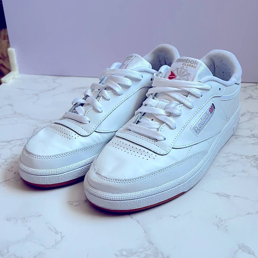 Reebok Classics,Almost brand new, size 11.